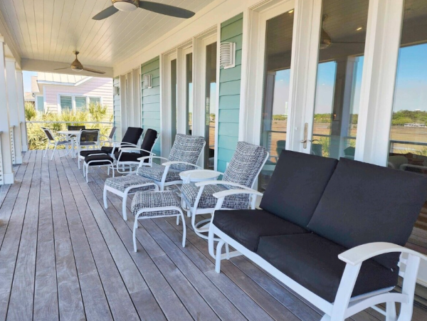 Luxury 5 Bedroom Beach Home- Steps to Beach